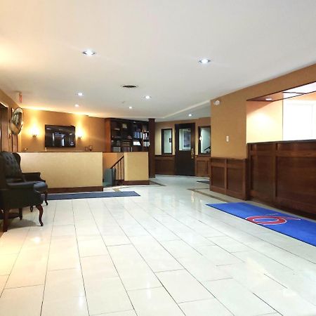 Motel 6-Trenton, On Екстериор снимка