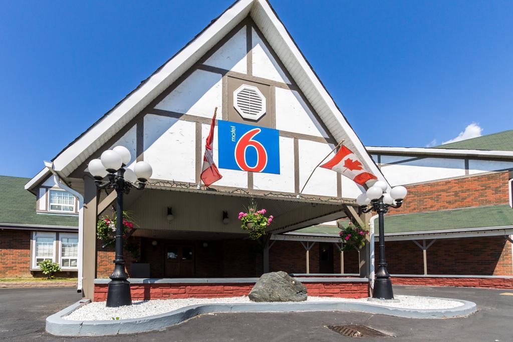 Motel 6-Trenton, On Екстериор снимка