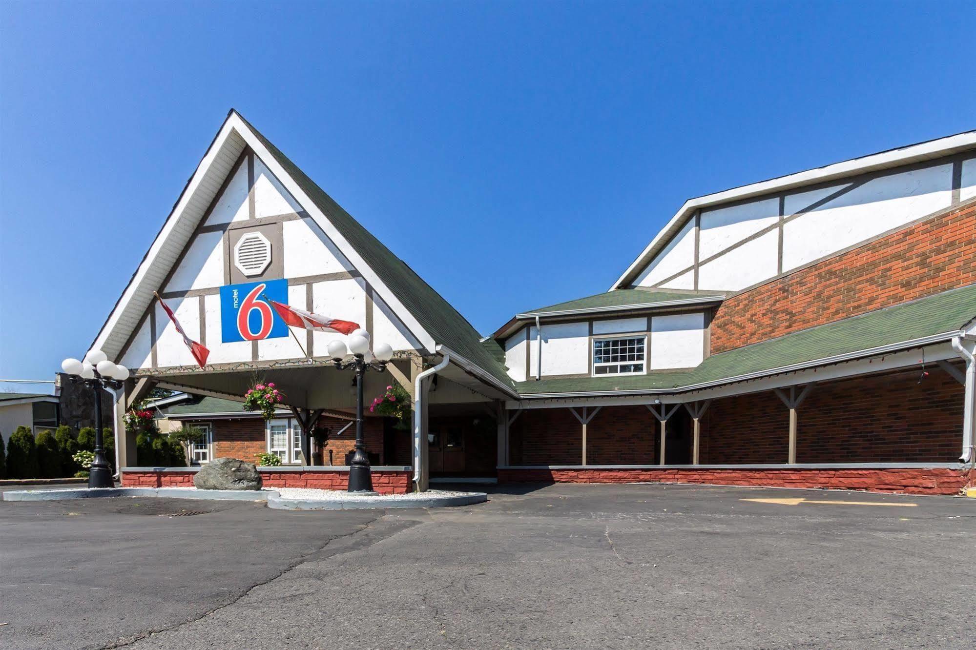 Motel 6-Trenton, On Екстериор снимка