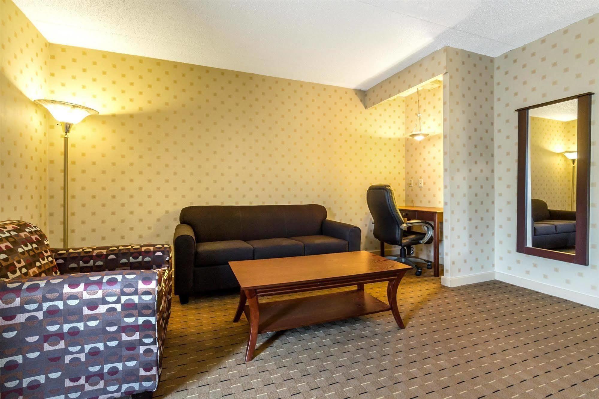 Motel 6-Trenton, On Екстериор снимка