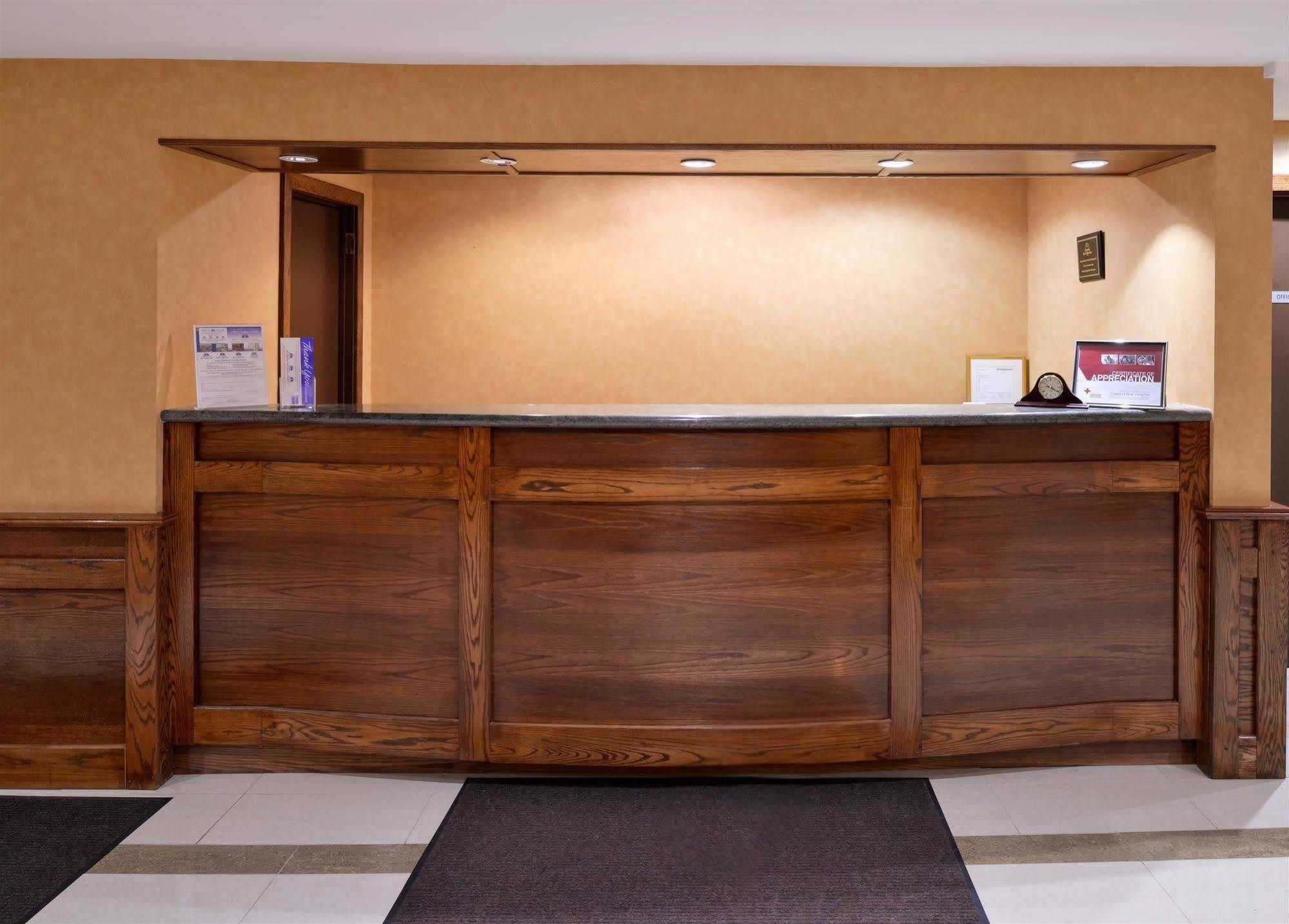 Motel 6-Trenton, On Екстериор снимка